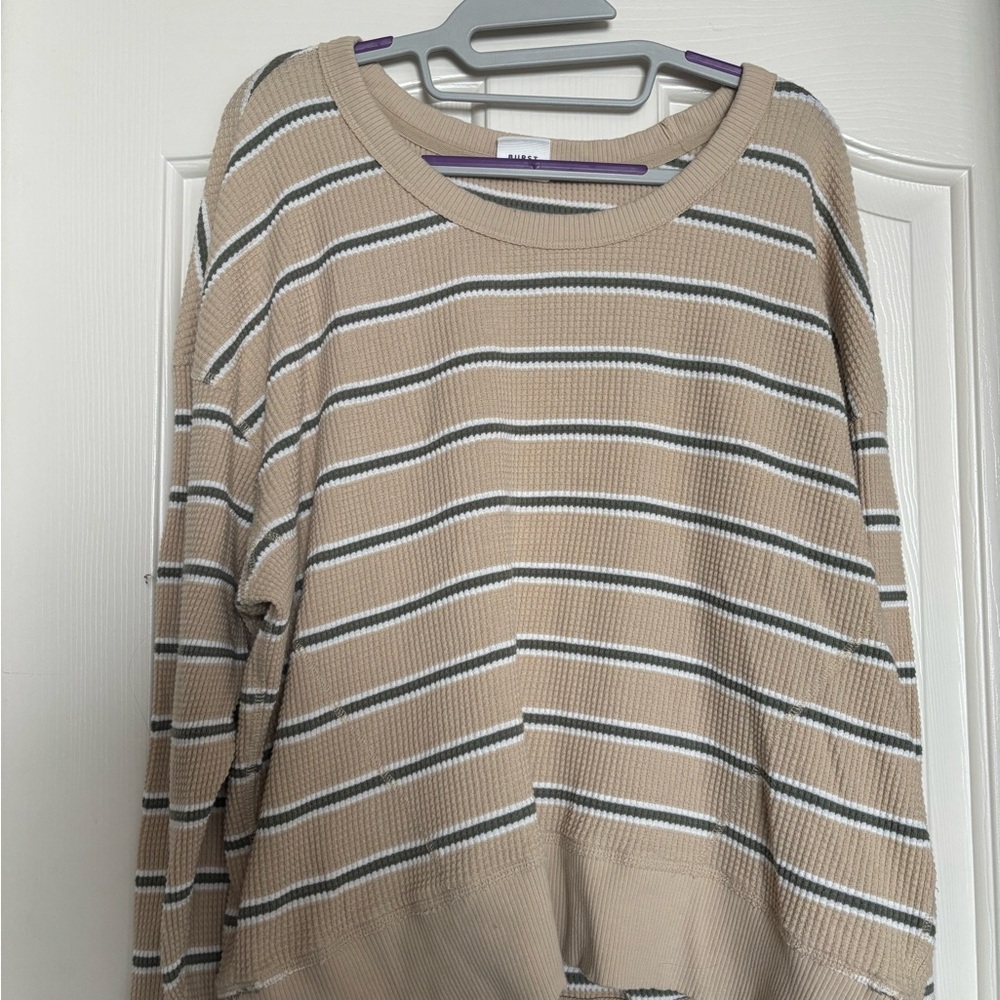 OFFLINE By Aerie Women’s Wow! Relaxed Waffle T-Shirt Color Soft Wheat - Picture 9 of 10